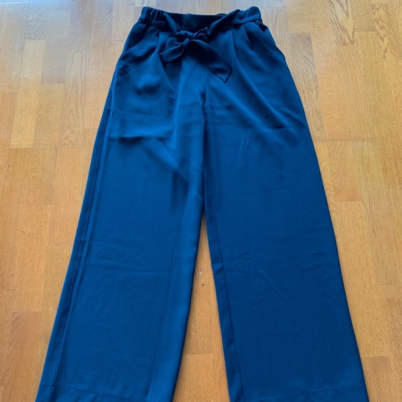 lululemon athletica Pants - RARE! LuluLemon Noir Pant (wide leg)